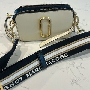 Marc Jacobs Camera bag